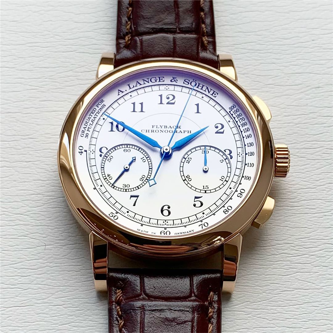a lange sohne 1815 chronograph pink gold white dial 414.032 blue hands