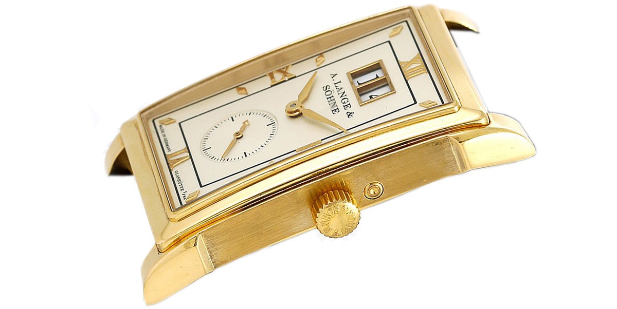 a lange söhne cabaret yellow gold reference 107.021 case structure and finish