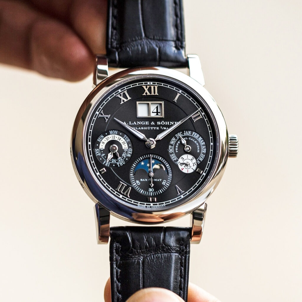 Langematik Perpetual Black Dial