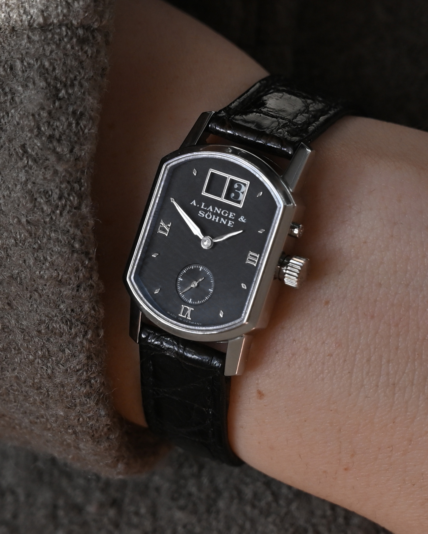 Arkade Darth 103.035 on the wrist