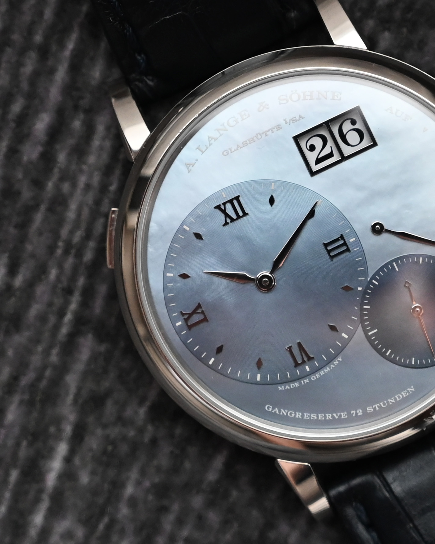 Grand Lange 1 Dubail Edition 117.040 white gold case profile
