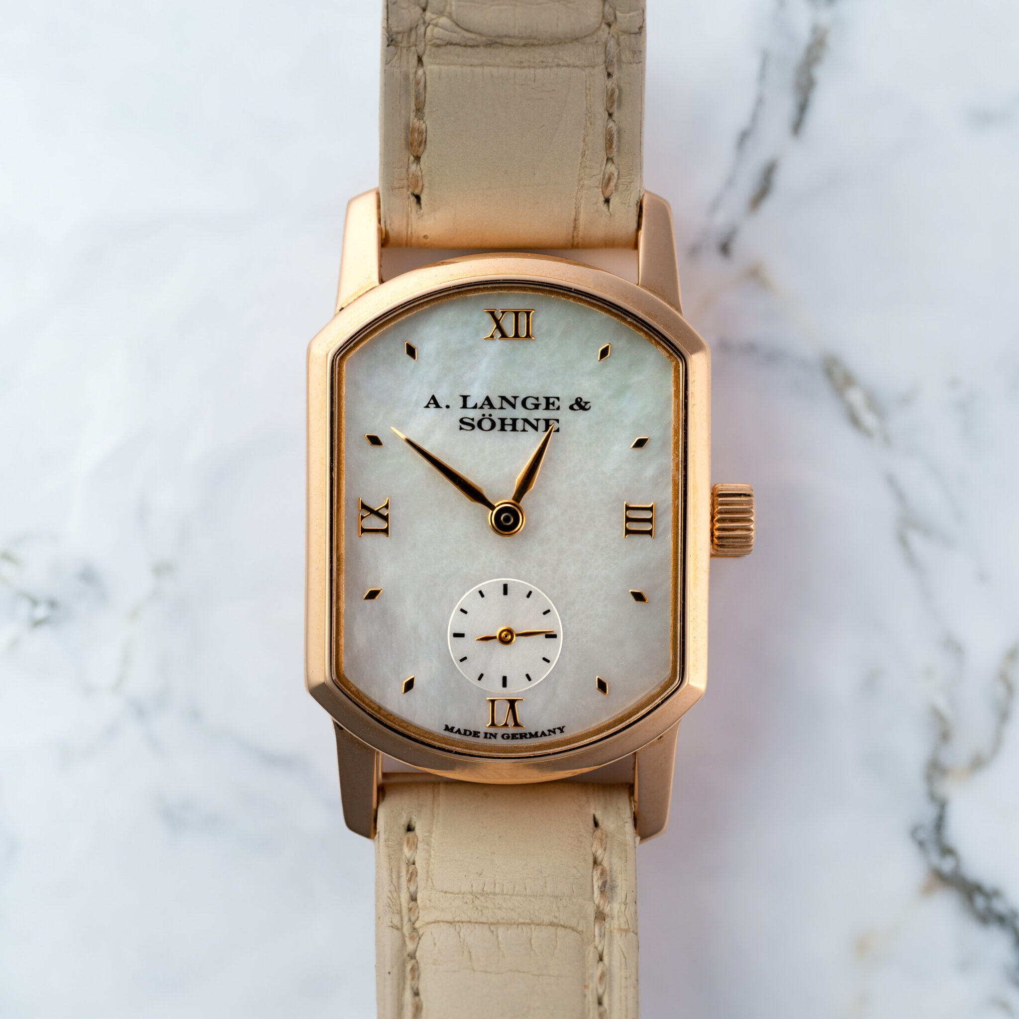 A Lange Söhne ARKADE mother of pearl dial 203.044 full watch"