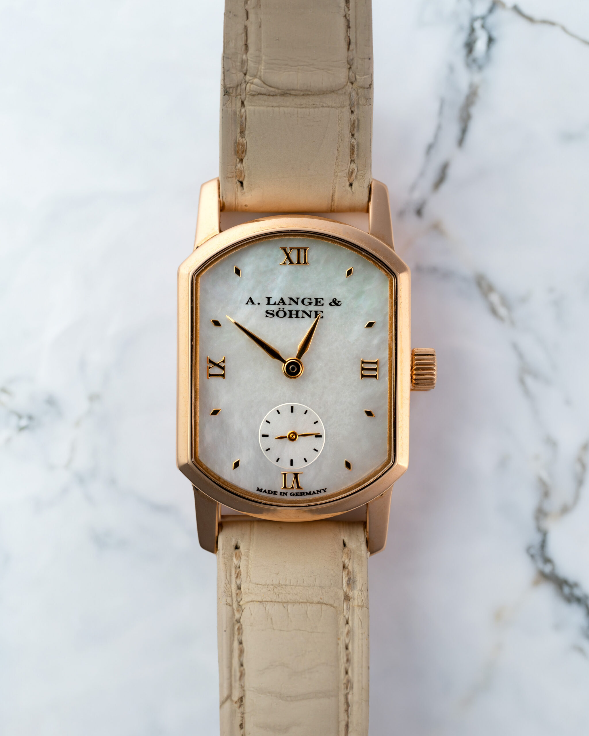 A. Lange & Söhne Arkade "Mother of Pearl" No-Date 203.044 pink gold