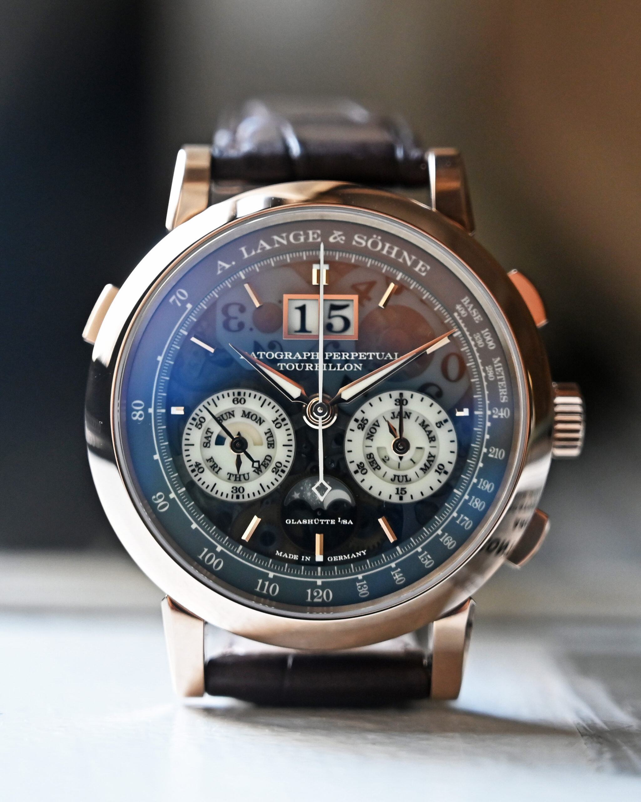 A. Lange & Söhne Datograph Perpetual Tourbillon Lumen 740.055 honey gold, black sapphire lumen dial
